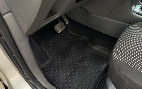 Ford Focus II рестайлинг, 2011 год, 590 000 рублей, 28 фотография