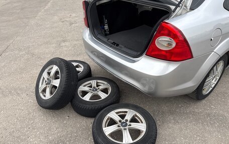 Ford Focus II рестайлинг, 2011 год, 590 000 рублей, 32 фотография