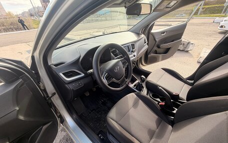 Hyundai Solaris II рестайлинг, 2019 год, 1 200 000 рублей, 7 фотография