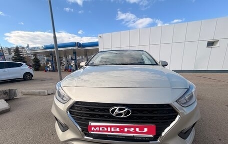 Hyundai Solaris II рестайлинг, 2019 год, 1 200 000 рублей, 19 фотография