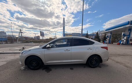 Hyundai Solaris II рестайлинг, 2019 год, 1 200 000 рублей, 29 фотография