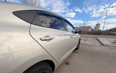 Hyundai Solaris II рестайлинг, 2019 год, 1 200 000 рублей, 26 фотография