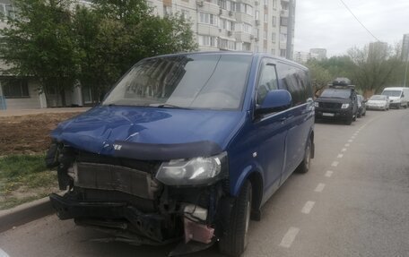Volkswagen Transporter T5 рестайлинг, 2010 год, 1 000 000 рублей, 1 фотография
