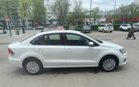 Volkswagen Polo VI (EU Market), 2017 год, 1 070 000 рублей, 3 фотография