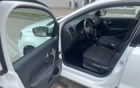 Volkswagen Polo VI (EU Market), 2017 год, 1 070 000 рублей, 8 фотография