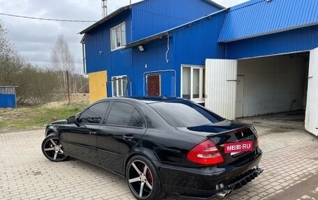 Mercedes-Benz E-Класс, 2007 год, 935 000 рублей, 3 фотография