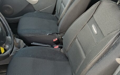 Renault Logan I, 2012 год, 410 000 рублей, 4 фотография