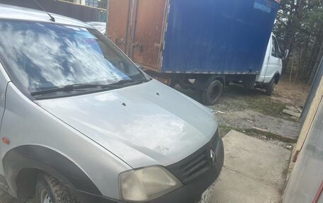 Renault Logan I, 2005 год, 100 000 рублей, 2 фотография