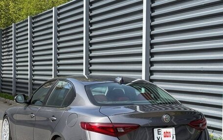 Alfa Romeo Giulia II, 2020 год, 2 700 000 рублей, 9 фотография