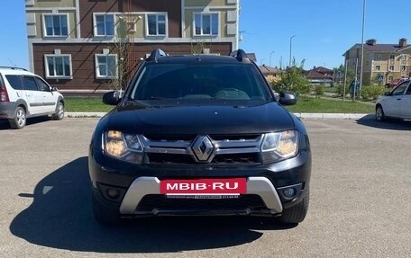 Renault Duster I рестайлинг, 2016 год, 850 000 рублей, 2 фотография