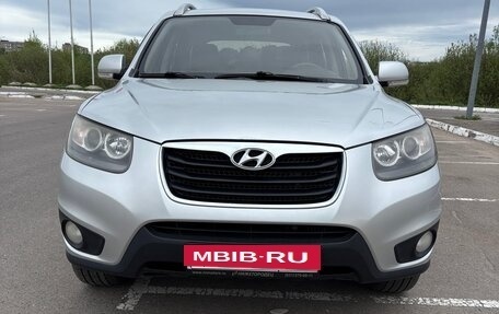 Hyundai Santa Fe III рестайлинг, 2010 год, 1 100 000 рублей, 2 фотография