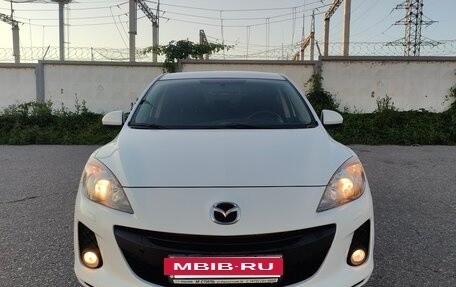 Mazda 3, 2011 год, 930 000 рублей, 2 фотография