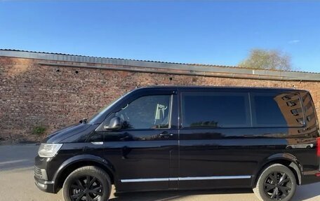 Volkswagen Caravelle T6 рестайлинг, 2018 год, 3 350 000 рублей, 2 фотография