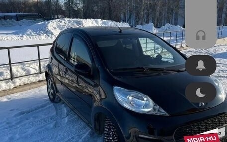 Peugeot 107 I рестайлинг, 2012 год, 420 000 рублей, 2 фотография