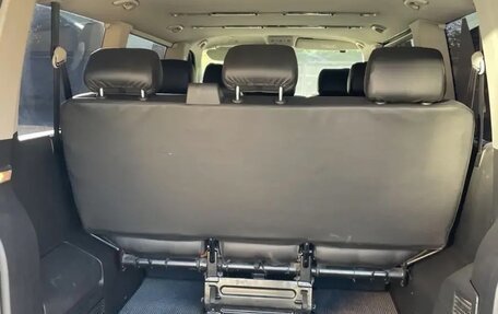 Volkswagen Caravelle T6 рестайлинг, 2018 год, 3 350 000 рублей, 12 фотография