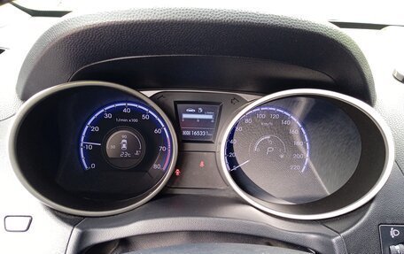 Hyundai ix35 I рестайлинг, 2012 год, 2 000 000 рублей, 5 фотография