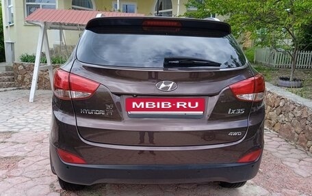 Hyundai ix35 I рестайлинг, 2012 год, 2 000 000 рублей, 4 фотография