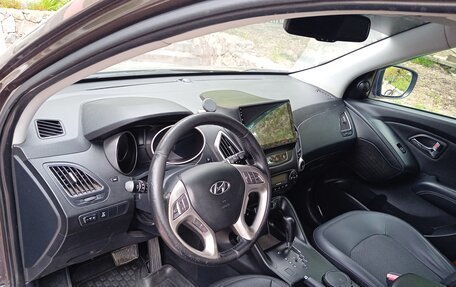 Hyundai ix35 I рестайлинг, 2012 год, 2 000 000 рублей, 16 фотография