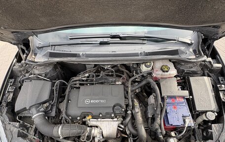 Opel Astra J, 2013 год, 1 050 000 рублей, 9 фотография