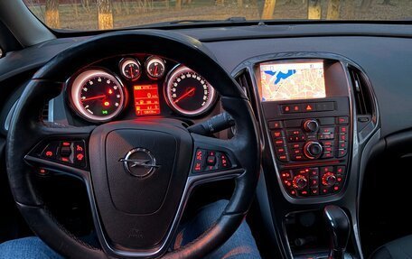 Opel Astra J, 2013 год, 888 000 рублей, 8 фотография