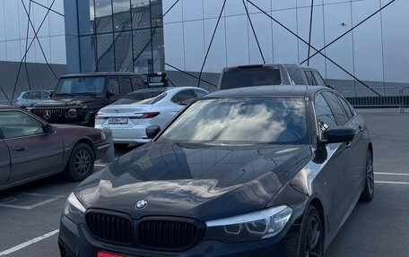 BMW 5 серия, 2019 год, 2 950 000 рублей, 1 фотография