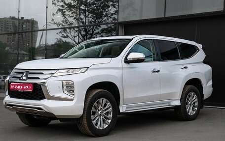 Mitsubishi Pajero Sport III рестайлинг, 2020 год, 3 790 000 рублей, 1 фотография