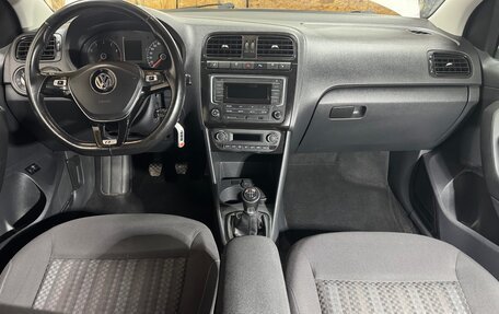 Volkswagen Polo VI (EU Market), 2018 год, 1 300 000 рублей, 4 фотография