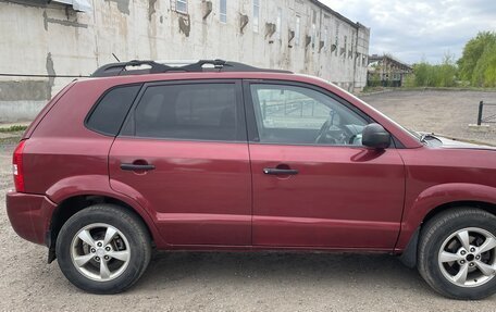 Hyundai Tucson III, 2005 год, 573 000 рублей, 8 фотография