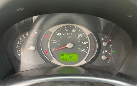 Hyundai Tucson III, 2005 год, 573 000 рублей, 13 фотография