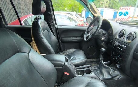 Jeep Cherokee, 2004 год, 575 000 рублей, 10 фотография