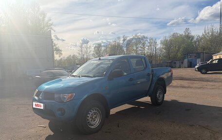 Mitsubishi L200 IV рестайлинг, 2008 год, 980 000 рублей, 3 фотография