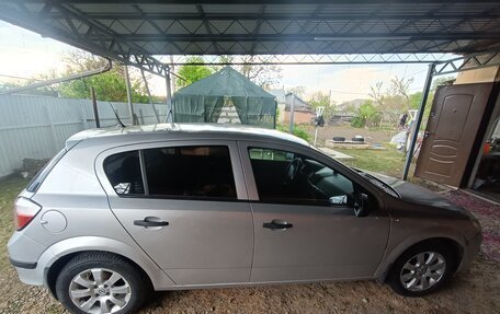 Opel Astra H, 2006 год, 2 фотография