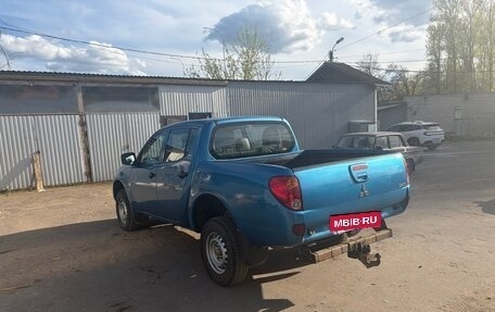Mitsubishi L200 IV рестайлинг, 2008 год, 980 000 рублей, 5 фотография