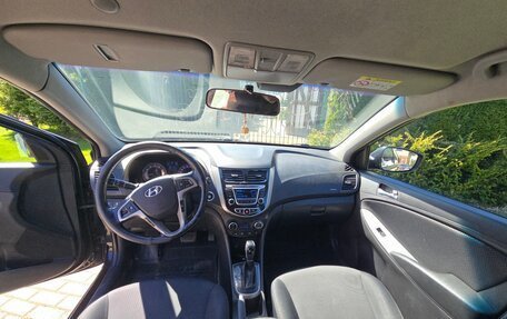 Hyundai Solaris II рестайлинг, 2014 год, 899 999 рублей, 4 фотография