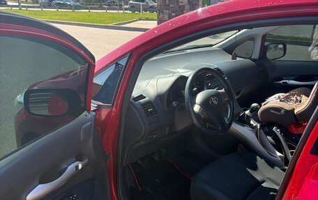 Toyota Auris II, 2008 год, 780 000 рублей, 10 фотография