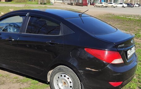 Hyundai Solaris II рестайлинг, 2013 год, 550 000 рублей, 3 фотография