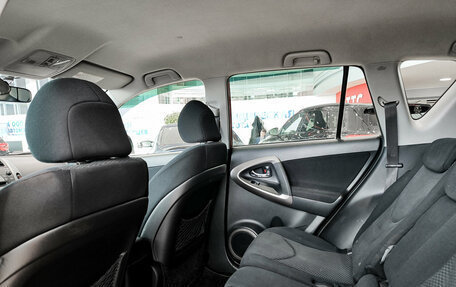 Toyota RAV4, 2006 год, 1 270 000 рублей, 15 фотография