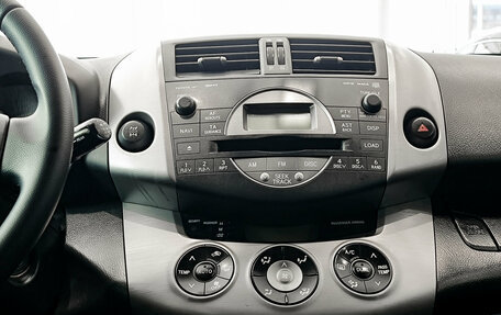 Toyota RAV4, 2006 год, 1 270 000 рублей, 18 фотография