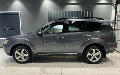 Mitsubishi Outlander III рестайлинг 3, 2011 год, 1 370 000 рублей, 2 фотография