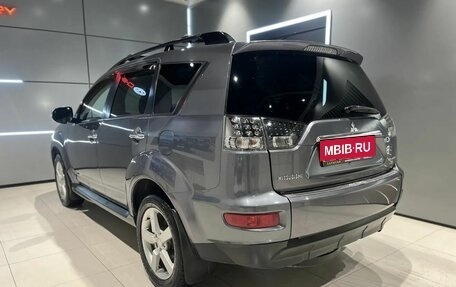 Mitsubishi Outlander III рестайлинг 3, 2011 год, 1 370 000 рублей, 3 фотография