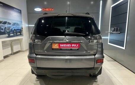 Mitsubishi Outlander III рестайлинг 3, 2011 год, 1 370 000 рублей, 4 фотография