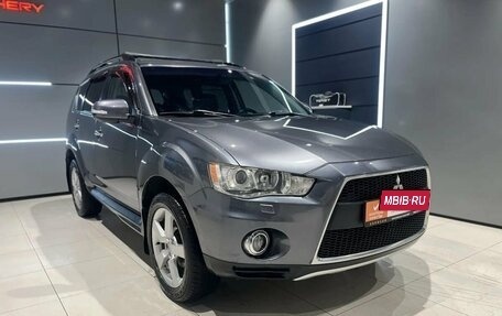 Mitsubishi Outlander III рестайлинг 3, 2011 год, 1 370 000 рублей, 7 фотография