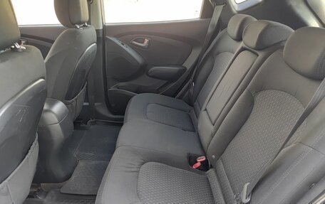 Hyundai ix35 I рестайлинг, 2010 год, 979 800 рублей, 15 фотография