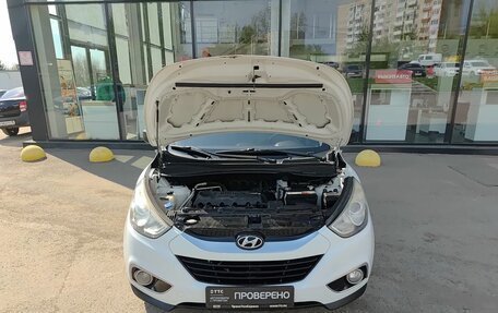 Hyundai ix35 I рестайлинг, 2010 год, 979 800 рублей, 11 фотография