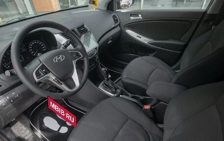 Hyundai Solaris II рестайлинг, 2015 год, 916 000 рублей, 8 фотография