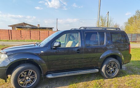 Nissan Pathfinder, 2005 год, 1 050 000 рублей, 16 фотография