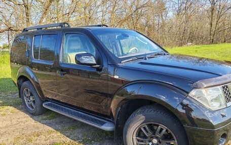 Nissan Pathfinder, 2005 год, 1 050 000 рублей, 17 фотография
