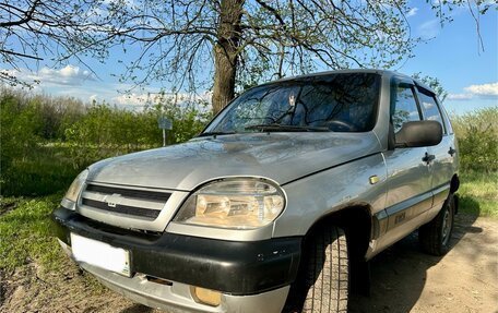 Chevrolet Niva I рестайлинг, 2004 год, 330 000 рублей, 8 фотография