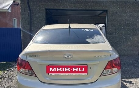 Hyundai Solaris II рестайлинг, 2013 год, 799 000 рублей, 4 фотография