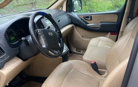 Hyundai Grand Starex Grand Starex I рестайлинг 2, 2014 год, 1 290 000 рублей, 9 фотография